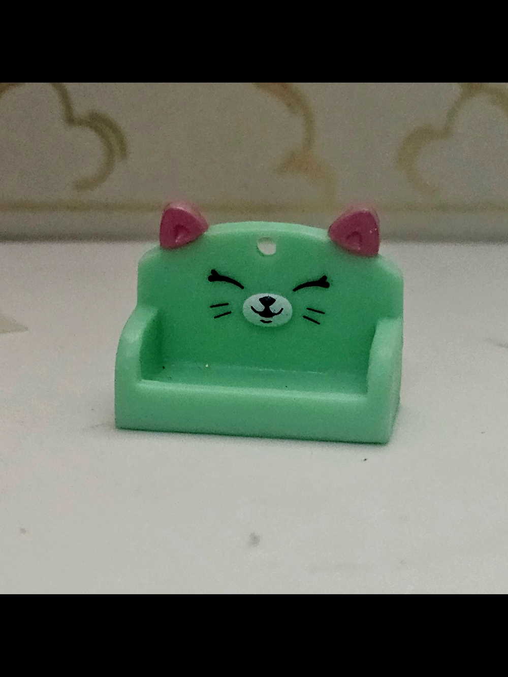 Shopkins Happy Places Green Kitty Sofa 2018 McDonald's